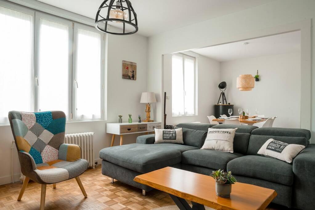 Le Terminus Lägenhet Angers Exteriör bild